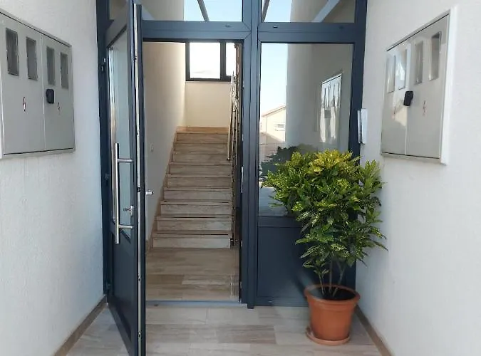 Sun Side - Ciovo Apartman *