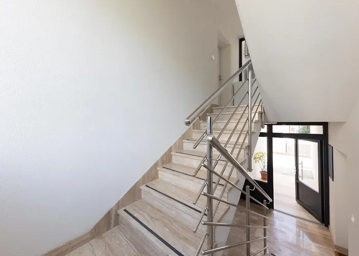 Sun Side - Ciovo * טרוגיר